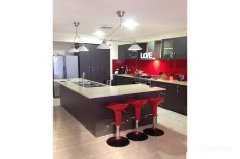 Property photo of 24 Bloomfield Court Ormeau QLD 4208