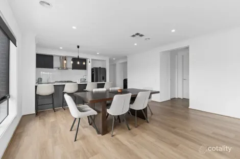 Property photo of 17 Hollywood Boulevard Traralgon VIC 3844