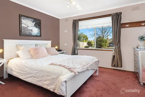 Property photo of 21 Fairfield Avenue Belmont VIC 3216