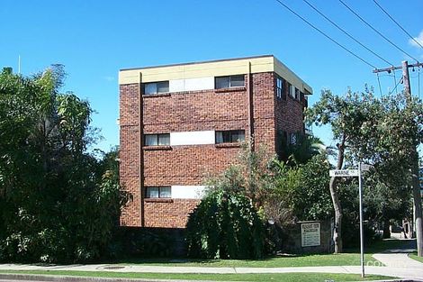 7 Warne Tce, Kings Beach, QLD 4551