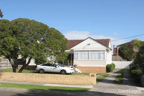 Property photo of 12 Ian Grove Mount Waverley VIC 3149