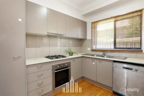 Property photo of 3/2 Leman Crescent Noble Park VIC 3174