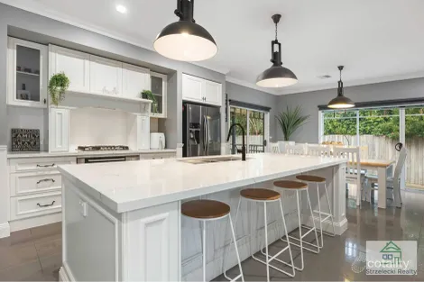 Property photo of 81 Hennessey Street Moe VIC 3825