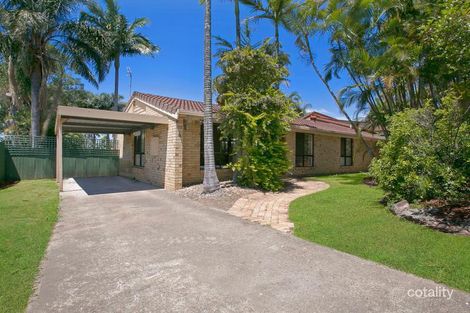 Property photo of 27 Jabiluka Drive Highland Park QLD 4211