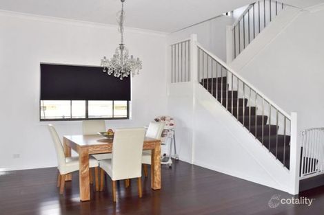Property photo of 17 Grasmere Way Warners Bay NSW 2282