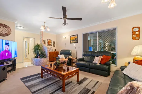 Property photo of 9 Norfolk Street Forest Lake QLD 4078