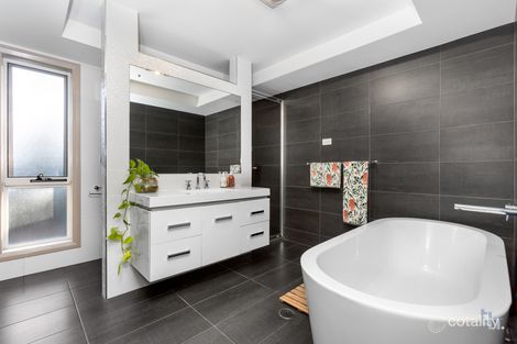 Property photo of 37 Jupiter Circuit Cameron Park NSW 2285