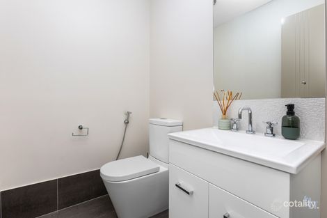 Property photo of 37 Jupiter Circuit Cameron Park NSW 2285