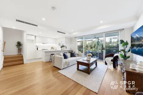 Property photo of 27 Chloe Circuit Norwest NSW 2153