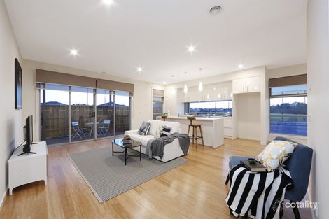 Property photo of 16 Alandown Close Knoxfield VIC 3180