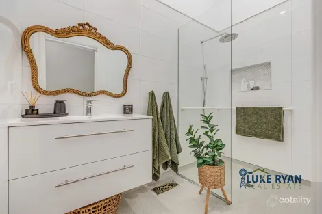 Property photo of 30 Queen Street Rochester VIC 3561