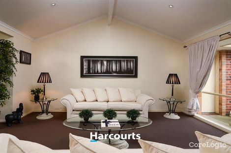 Property photo of 10 Somerset Court Narre Warren South VIC 3805