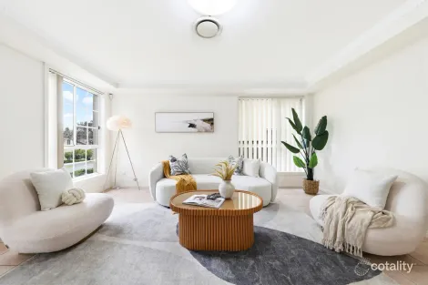 Property photo of 31 Morgan Place Beaumont Hills NSW 2155
