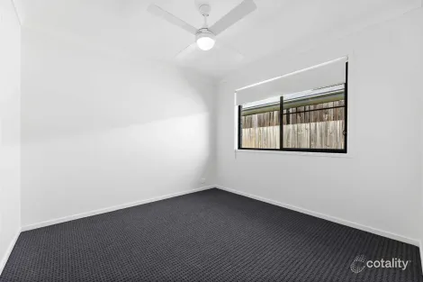 Property photo of 2/83 Sanctuary Drive Cranley QLD 4350