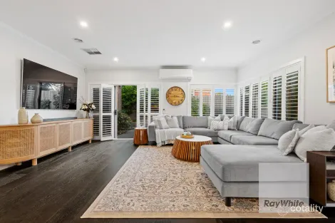 Property photo of 2 Nelson Walk Bundoora VIC 3083