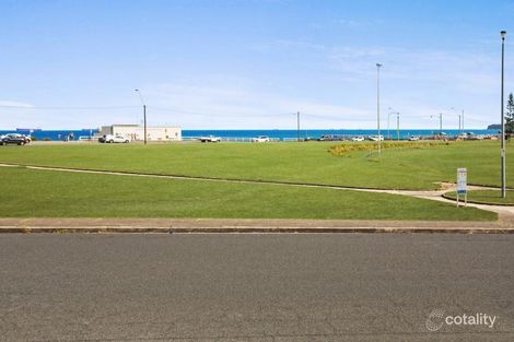 Property photo of 22 Bar Beach Avenue Bar Beach NSW 2300