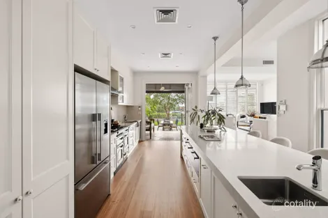 Property photo of 16 Dock Road Birchgrove NSW 2041