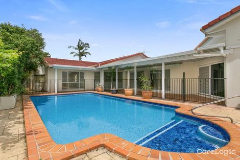 Property photo of 33 Martinique Way Clear Island Waters QLD 4226