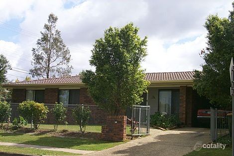 2 Tones Rd, Mansfield, QLD 4122