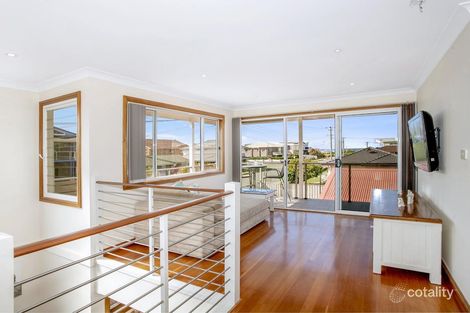 Property photo of 30 Stephanie Avenue Warilla NSW 2528