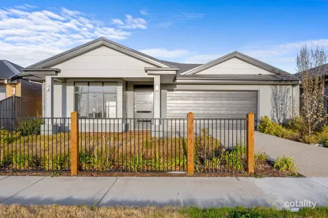 Property photo of 17 Barwon Avenue Winter Valley VIC 3358