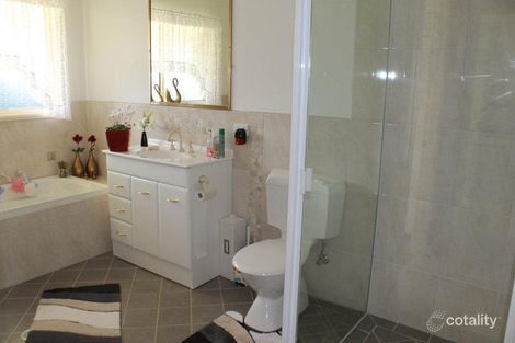 Property photo of 8 Joe Coates Place Manilla NSW 2346