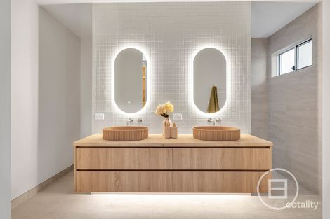 Property photo of 157 Derby Street Pascoe Vale VIC 3044