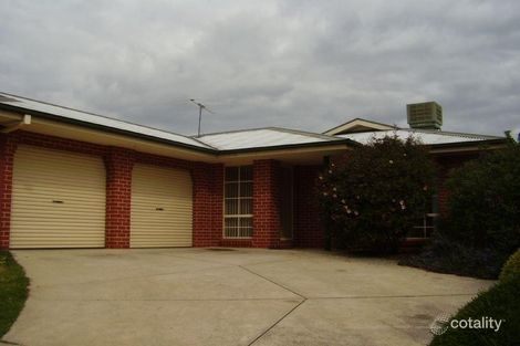 2 LODDON CT, WEST WODONGA, VIC 3690