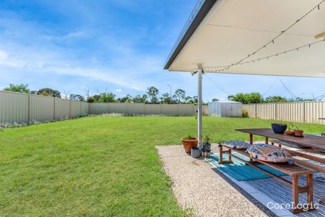 Property photo of 21 Lakeside Drive Emerald QLD 4720