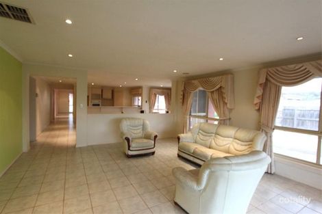 Property photo of 4 The Avenue Sunshine West VIC 3020