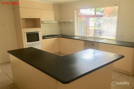 Property photo of 24 Lapstone Crescent Yallambie VIC 3085