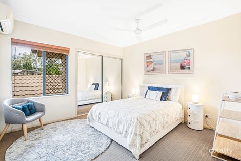 Property photo of 19/1-15 Robson Street Mooroobool QLD 4870