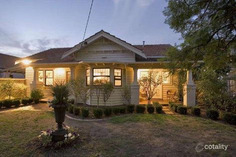 Property photo of 32 Leila Road Carnegie VIC 3163