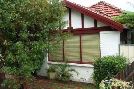 33 Undercliffe Rd, Earlwood, NSW 2206