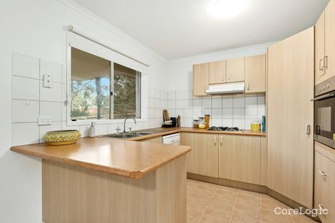 Property photo of 16 Sandon Circuit Forest Hill VIC 3131