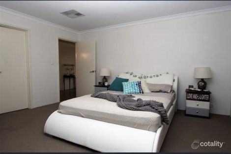 Property photo of 11 Foreshore Cove South Yunderup WA 6208