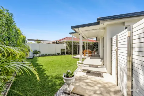 Property photo of 2/66 Keith Compton Drive Tweed Heads NSW 2485