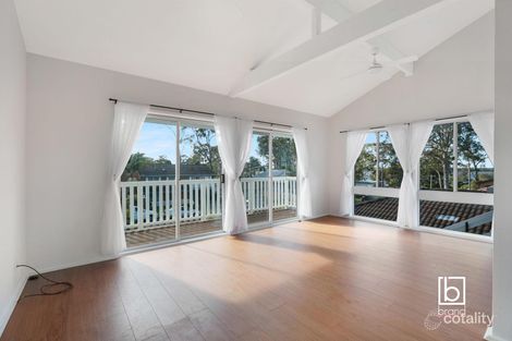 Property photo of 20 Restlea Avenue Charmhaven NSW 2263