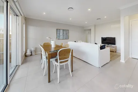 Property photo of 44 Holroyd Street Albion Park NSW 2527