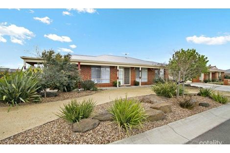 10 Higgs Cct, Sunbury, VIC 3429