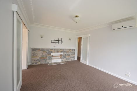 Property photo of 12 Huntington Street Wendouree VIC 3355
