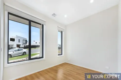Property photo of 68 Marlborough Road Berwick VIC 3806