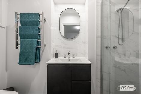 Property photo of 1 Primrose Way Wodonga VIC 3690