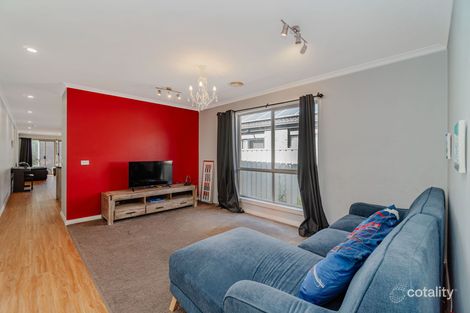 Property photo of 36 Burrora Way Craigieburn VIC 3064