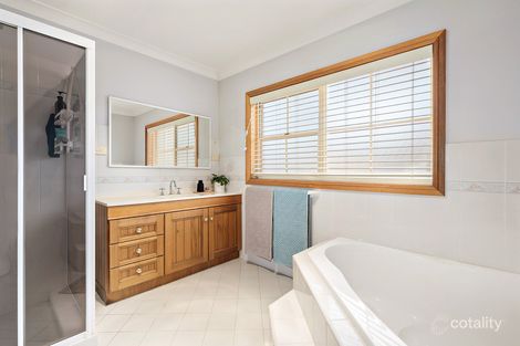 Property photo of 1 Cartmel Close Lakelands NSW 2282