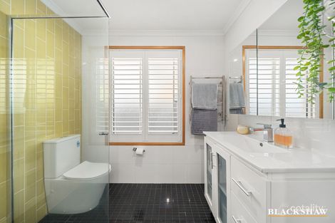 Property photo of 6 Acacia Drive Jerrabomberra NSW 2619