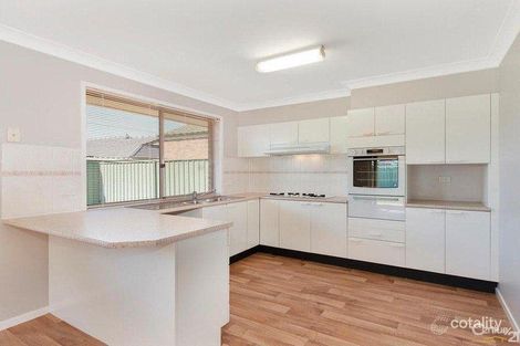 Property photo of 25 Brownlow Court Wattle Grove NSW 2173