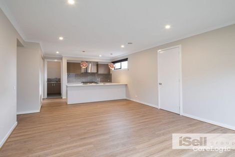 Property photo of 1/4 Brahman Court Dandenong North VIC 3175