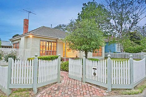 Property photo of 11 Parkhill Drive Ashwood VIC 3147