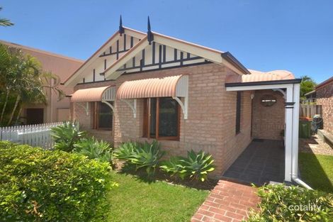Property photo of 30 Palma Crescent Varsity Lakes QLD 4227